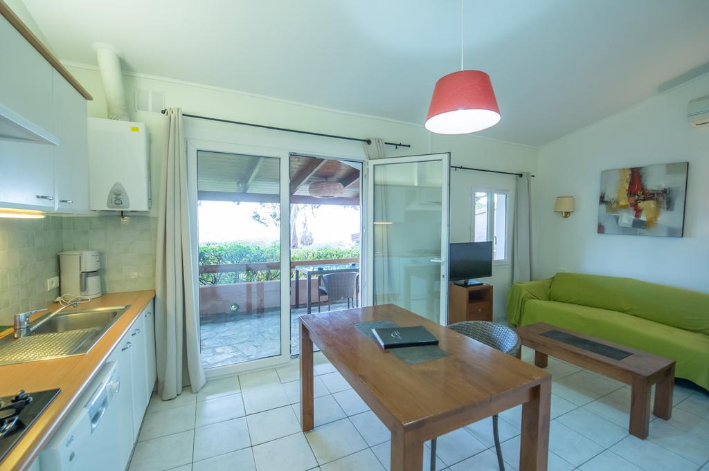 Hotel Les Hauts De Porto-Vecchio ภายนอก รูปภาพ